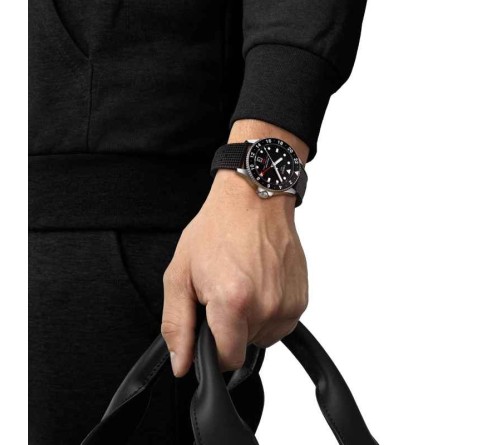 TISSOT SEASTAR 1000 GMT 40mm